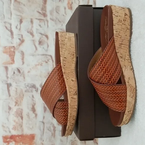 New Patricia Nash Luca Slide Sandals
