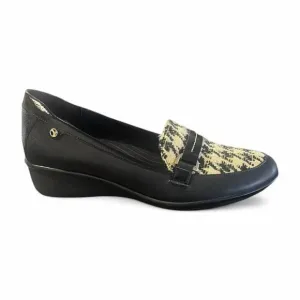 NEW REVERE women's montmarte shoes in houndstooth