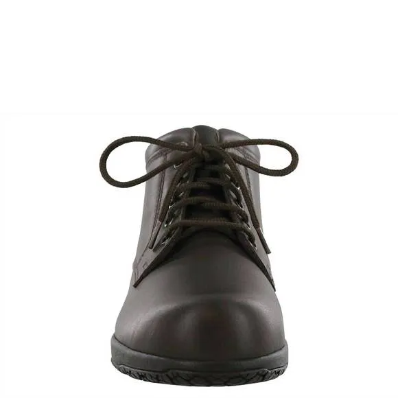 NEW SAS women's gretchen chukka boot in dark brown