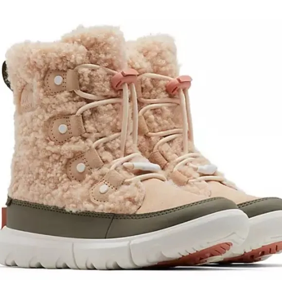New!! Sorel Explorer Cozy WP Snow boot ,Sand / Youth 7 but Adult 8