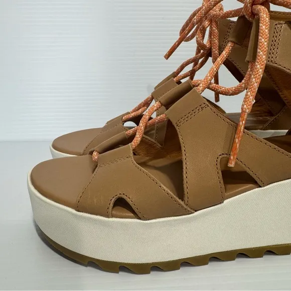New Sorel Ghillie Tan Leather Lace Up Platform Sandals Size 7.5
