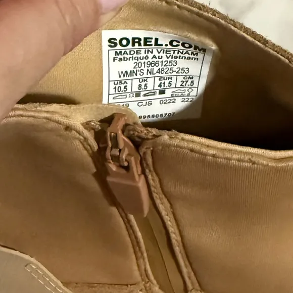 NEW SOREL Kinetic Breakthru Acadia WP Boot Women's Sorel Tan Ankle Boots 10.5