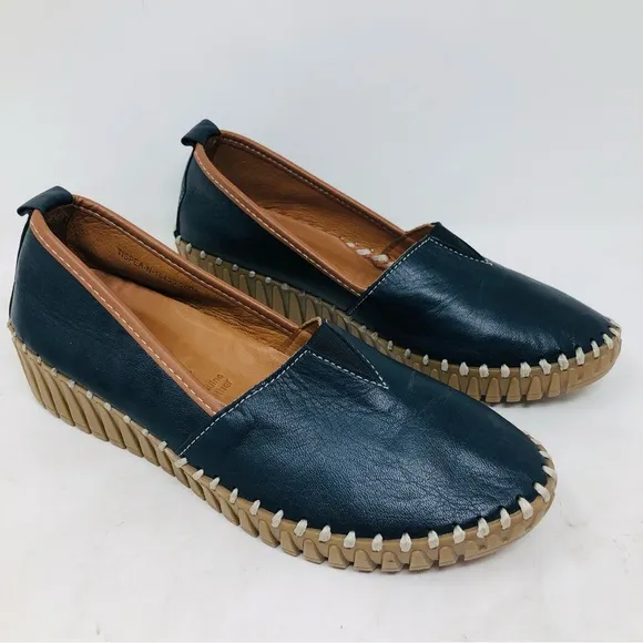 New Spring Step Tispea Leather Wedge Loafers