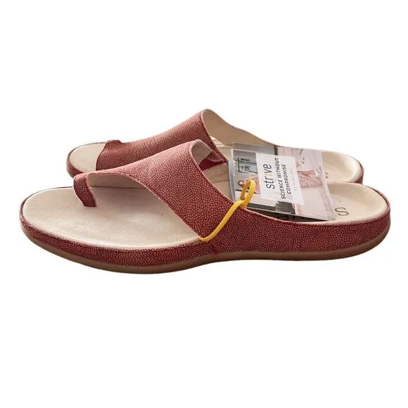 NEW STRIVE women's capri ii sandals in Blush size 10