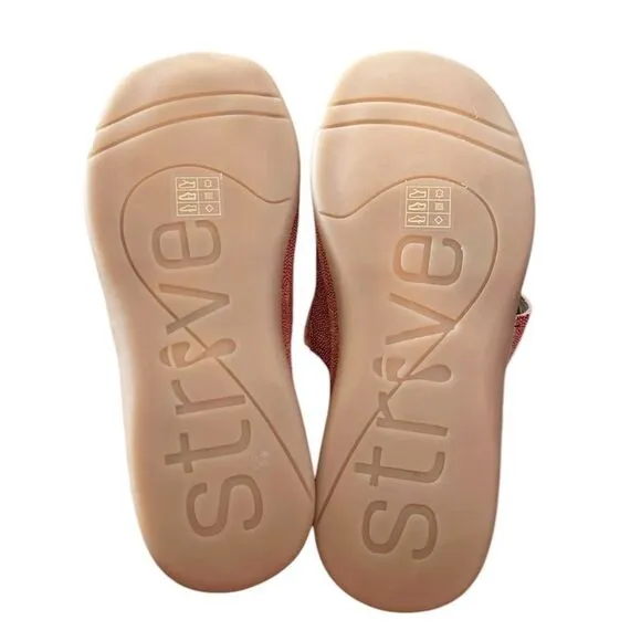 NEW STRIVE women's capri ii sandals in Blush size 10