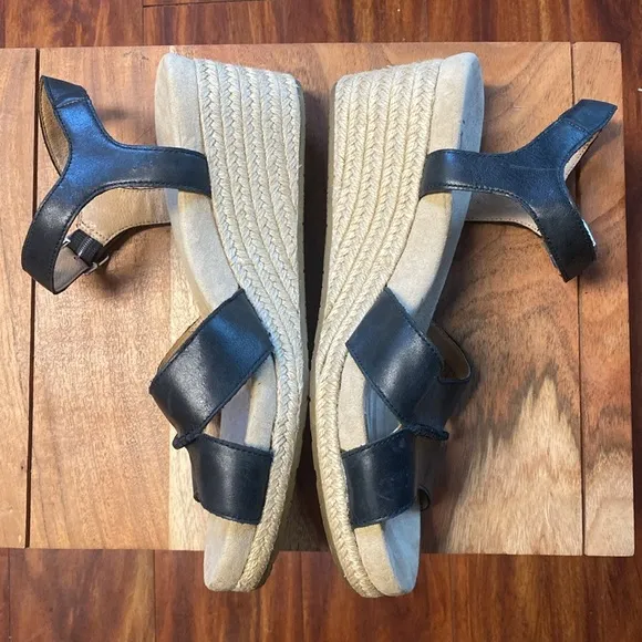 NEW UGG Cloverdale Espadrille Wedge Sandal Black 11