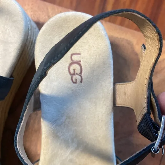 NEW UGG Cloverdale Espadrille Wedge Sandal Black 11