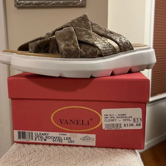 NEW VanEli Cleary Opal Rockefeller Reptile Print Platform Sandals Size 8.5M