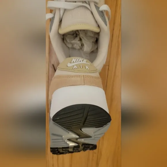 👟NEW W/BOX👟 Nike Air Max 90 Premium Sneakers Hemp/White/Sand w/Bonus Laces