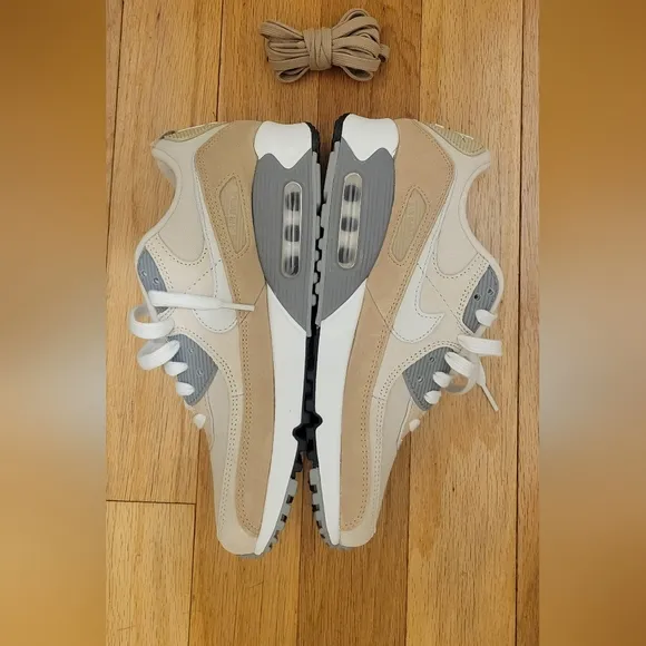 👟NEW W/BOX👟 Nike Air Max 90 Premium Sneakers Hemp/White/Sand w/Bonus Laces