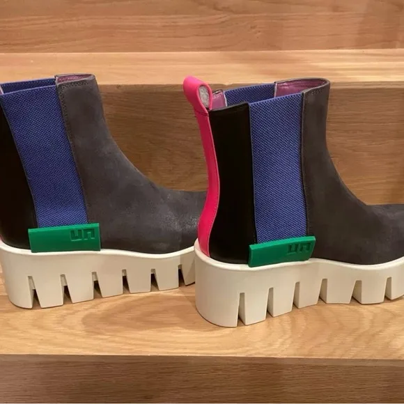 NEW—GRIP CHELSEA LO II by United Nude (W10)