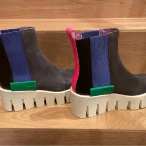 NEW—GRIP CHELSEA LO II by United Nude (W10)