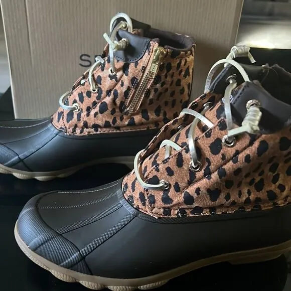 NEW SPERRY gulf duck toe boots