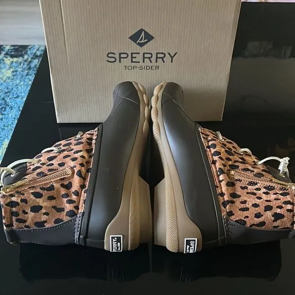 NEW SPERRY gulf duck toe boots