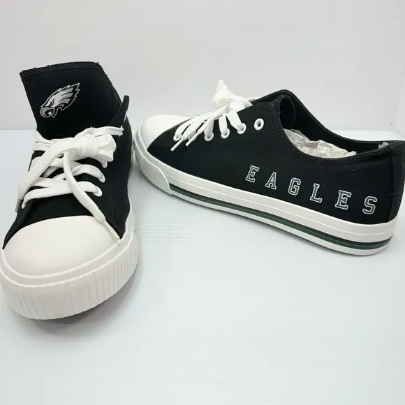 NFL Philadelphia Eagles Logo Canvas Low Top Sneaker Foco / Men's 9, Super Bowl