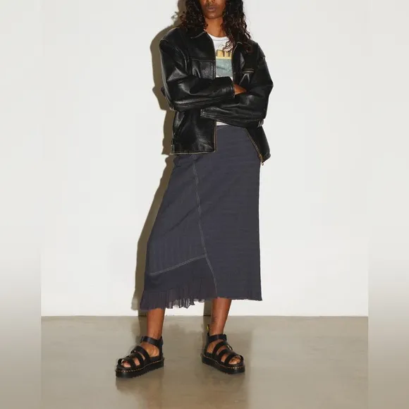 NIB Dr. Martens Blaire Hydro Leather Strap Sandals