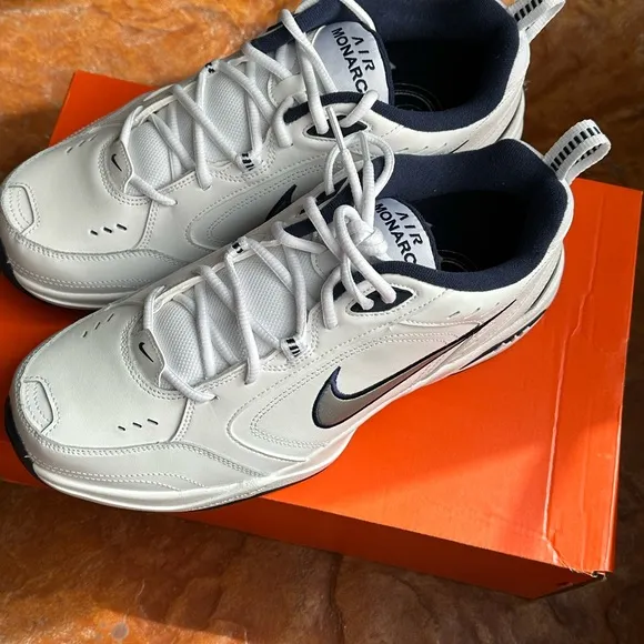 NIB Nike Air Monarch IV White and Navy Sneakers Sz 10.5 W