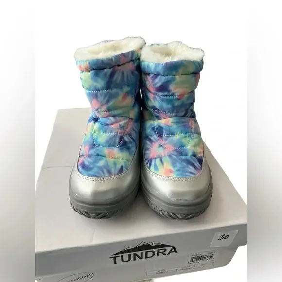 NIB Tundra Bethel Rainbow Little Kid Snow Boots size 2