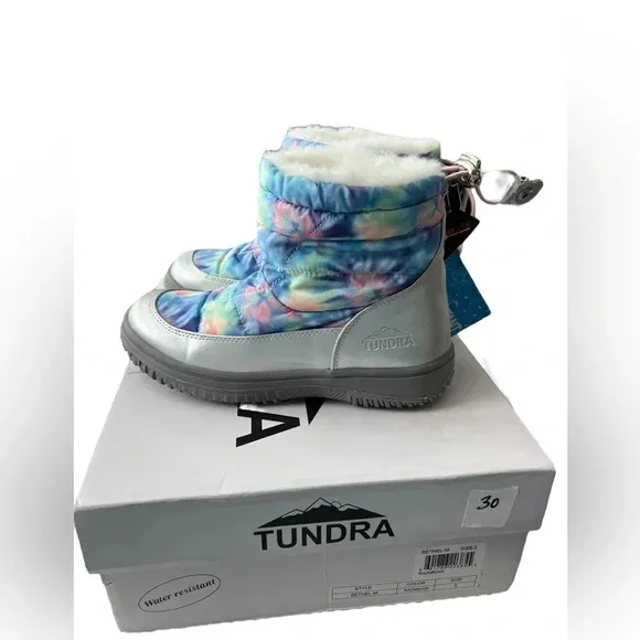 NIB Tundra Bethel Rainbow Little Kid Snow Boots size 2