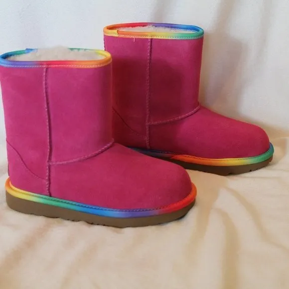 NIB UGG GIRL'S RAINBOW SUEDE‎ SHEARLING BOOTS FUSCHIA PINK PURPLE