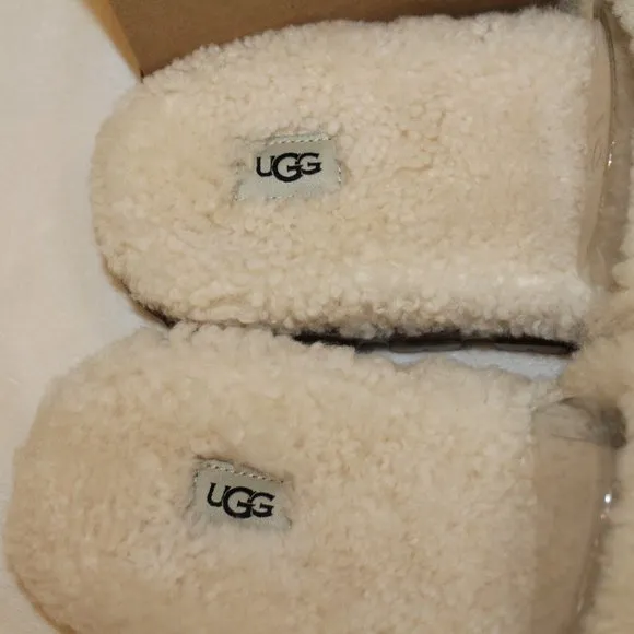 NIB UGG‎ WOMEN'S COZETTA CURLY SHEARLING LOGO SLIPPER SANDALS NATURAL BLA…