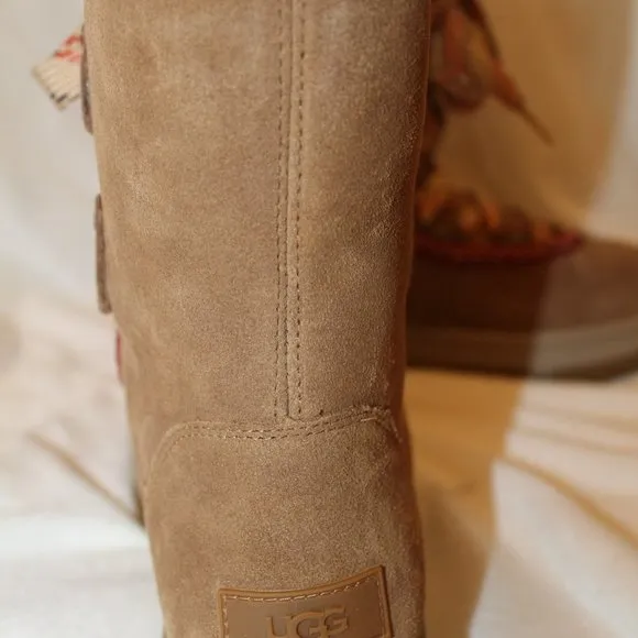 NIB UGG‎ WOMEN'S HIKER HI CLASSIC SUEDE WINTER HIKING SNOW BOOTS CHESTNUT
