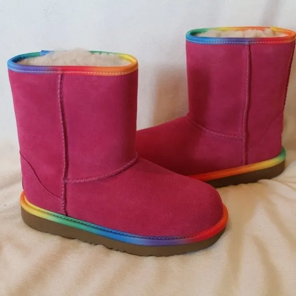 NIB UGG WOMEN'S SUEDE SHEARLING RAINBOW WINTER‎ BOOTS FUSCHIA PINK PURPLE