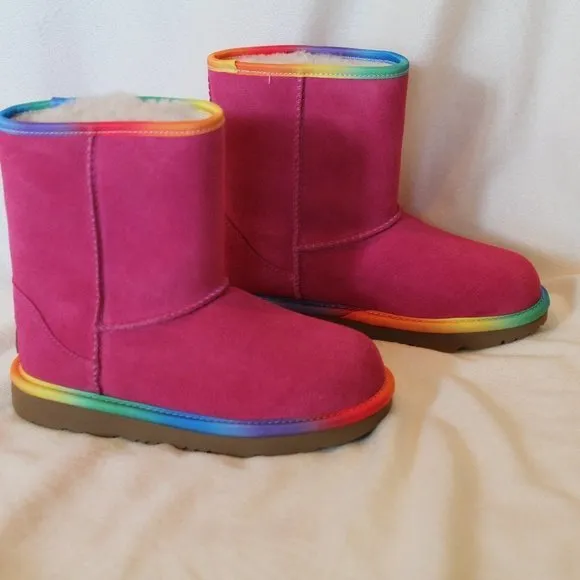 NIB UGG WOMEN'S SUEDE SHEARLING RAINBOW WINTER‎ BOOTS FUSCHIA PINK PURPLE