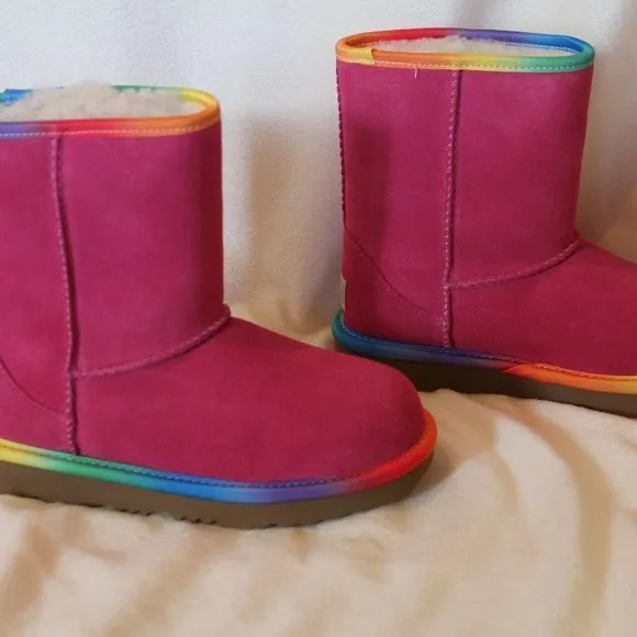 NIB UGG WOMEN'S SUEDE SHEARLING RAINBOW WINTER‎ BOOTS FUSCHIA PINK PURPLE