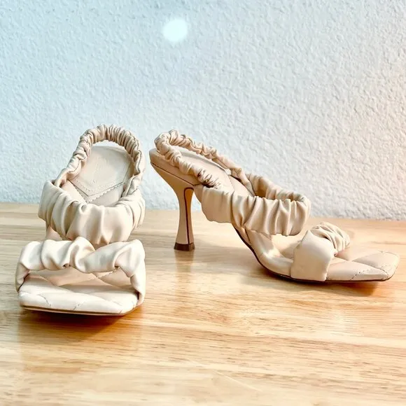 NIB Women's 8US Nude Beige Vegan Leather Strappy Square Toe Quilted Sandal Heels