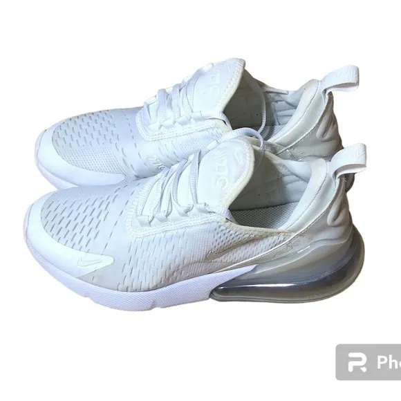 Nike Air 270 Sneakers 943345-103 Unisex Size 6Y.