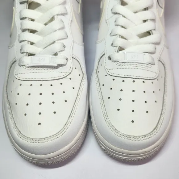 Nike Air Force 1 White High-Top Sneakers Size 6Y Big Kids Boy LE Triple White
