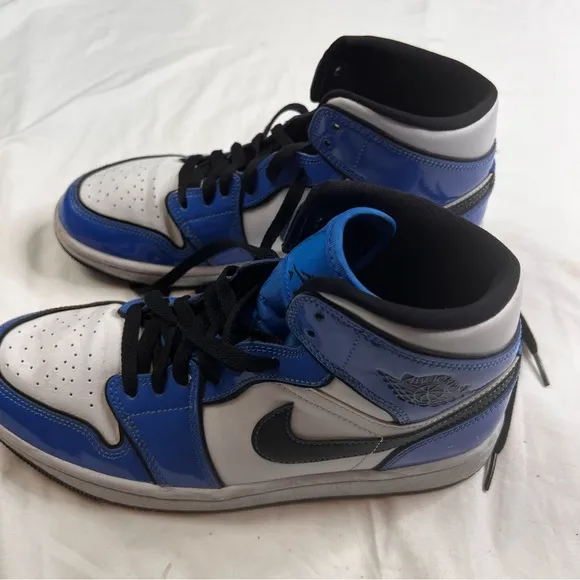 Nike Air Jordan 1 Mid SE Dd6834-402 Adult Unisex Blue Sneakers Sz 7.5 L010325