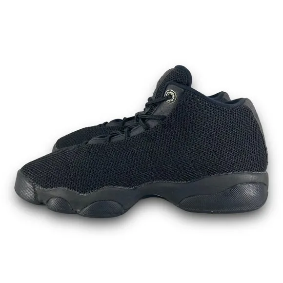 Nike Air Jordan Horizon Sneakers 845099-010 Low Top Black Youth 4.5 Women 6