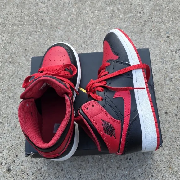 Nike Air Jordan Mid Black and Red Sneakers Youth Unisex 4.5Y