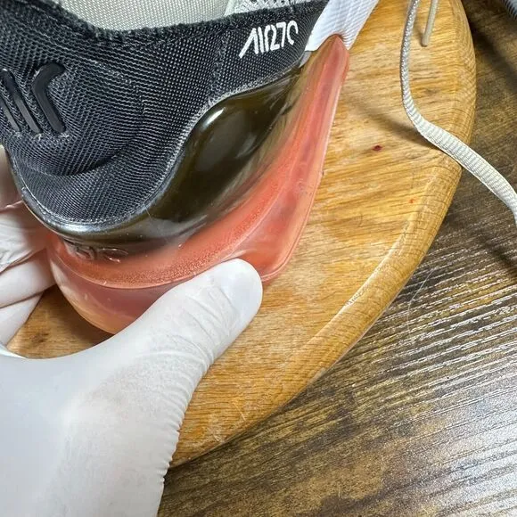 Nike Air Max 270‎ Light Bone Hot Punch AH8050-003 Shoe Sneakers Men's Size 8.5