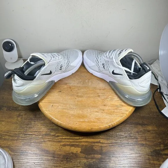 Nike Air Max 270 Men's Size 10 White Black Shoes Sneakers AH8050-100