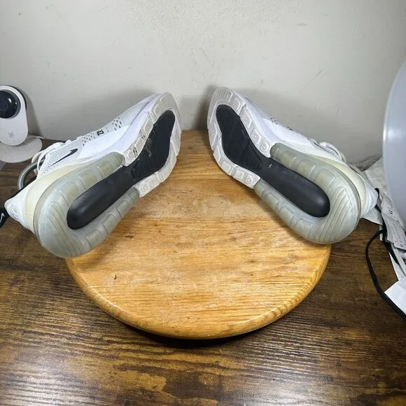 Nike Air Max 270 Men's Size 10 White Black Shoes Sneakers AH8050-100