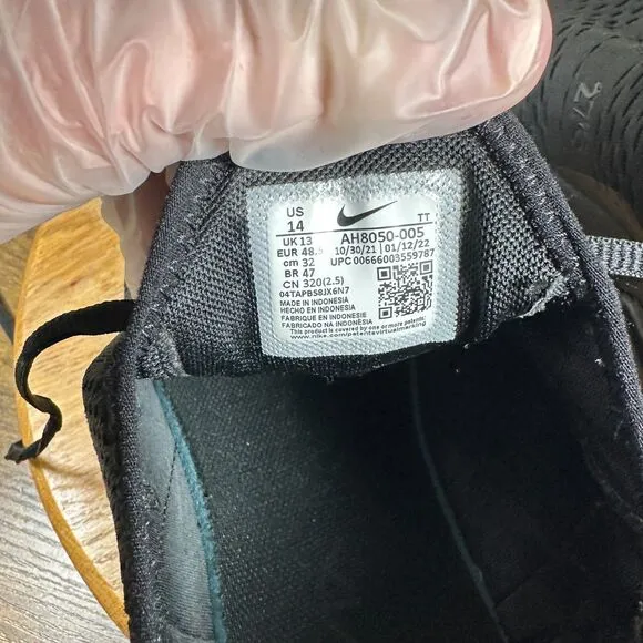 Nike Air Max 270 Mens Size 14 Triple Black Shoes Sneakers AH8050-005