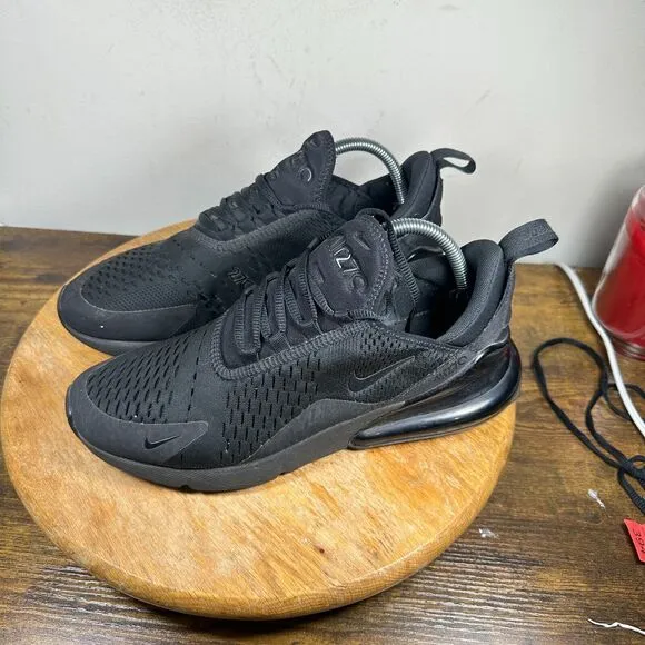 Nike Air Max‎ 270 Women's Size 10.5 Black White Shoe Sneakers AH6789-006