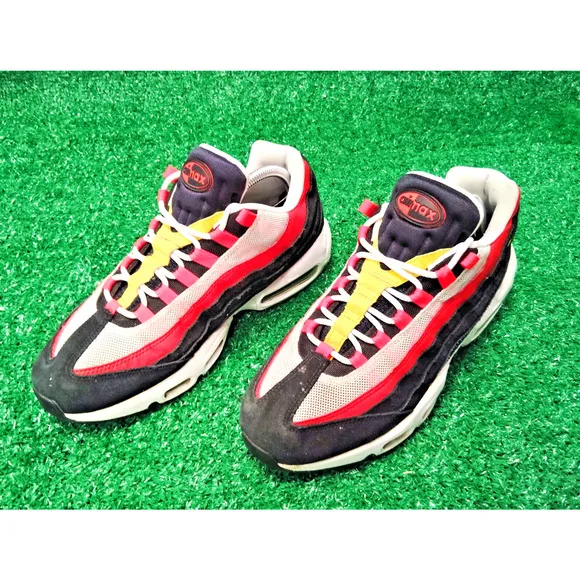 Nike Air Max 95 Essential Sneakers Men's Size 10 Red Black Low Cut AT9865-101