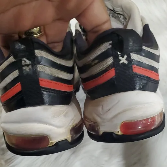 Nike  Air Max 97 Chicago Bulls Black and Red Sneakers with Ripple Design
