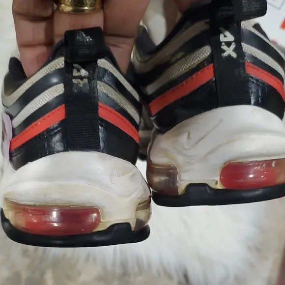 Nike  Air Max 97 Chicago Bulls Black and Red Sneakers with Ripple Design