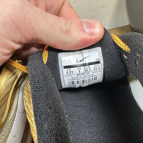 Nike Air Max Plus TN AR0259-700‎ Metallic Gold Varsity Sneakers Women's Size 6