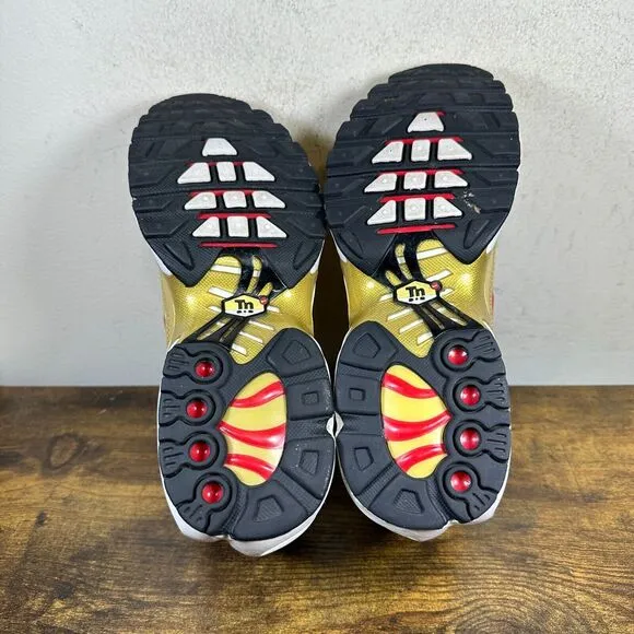 Nike Air Max Plus TN AR0259-700‎ Metallic Gold Varsity Sneakers Women's Size 6