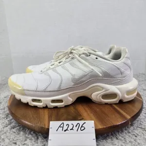 Nike Air Max Plus Triple White Leather Athletic Sneakers Mens 10.5 AJ2029-100