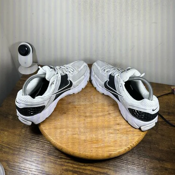 Nike Air Zoom Vomero 5 White Black Mens Size 8 Shoes Sneakers FB9149-101
