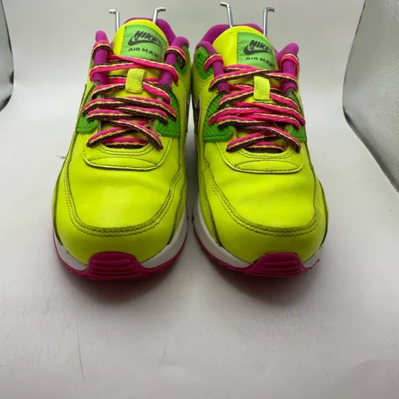 Nike Airmax 90 LTR bolt green sneakers size 2 youth