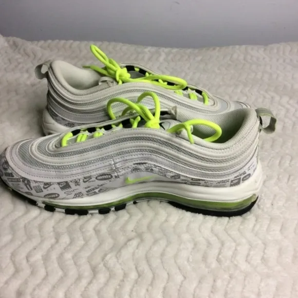 Nike AirMax 97 Men's Reflective Logo White Volt Pure Platinum Sneakers Size 9