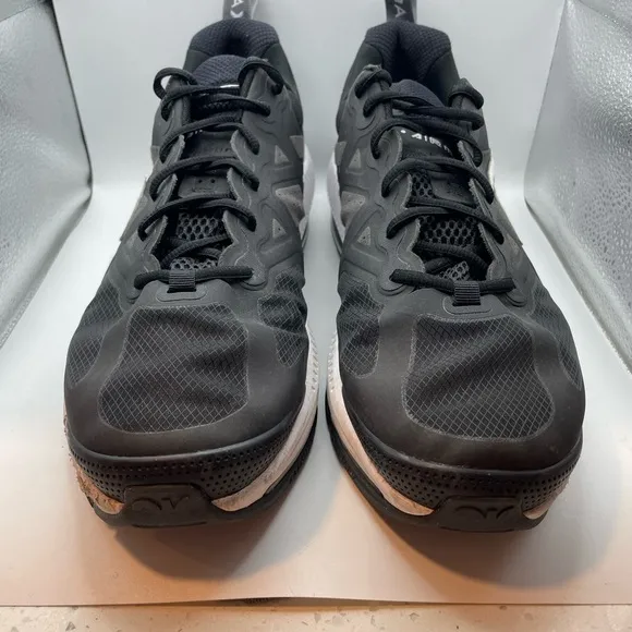 Nike AirMax Genome Mens black sneakers size 15